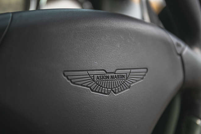 2005 Aston Martin Vanquish S 2+2