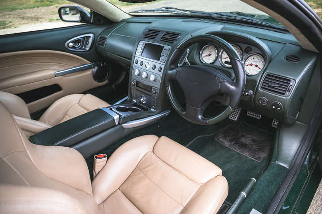 2005 Aston Martin Vanquish S 2+2