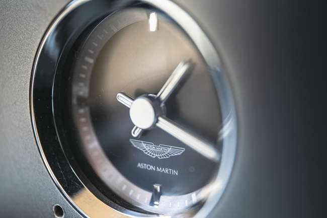 2005 Aston Martin Vanquish S 2+2