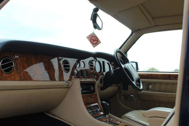 1996 Bentley Brooklands Saloon