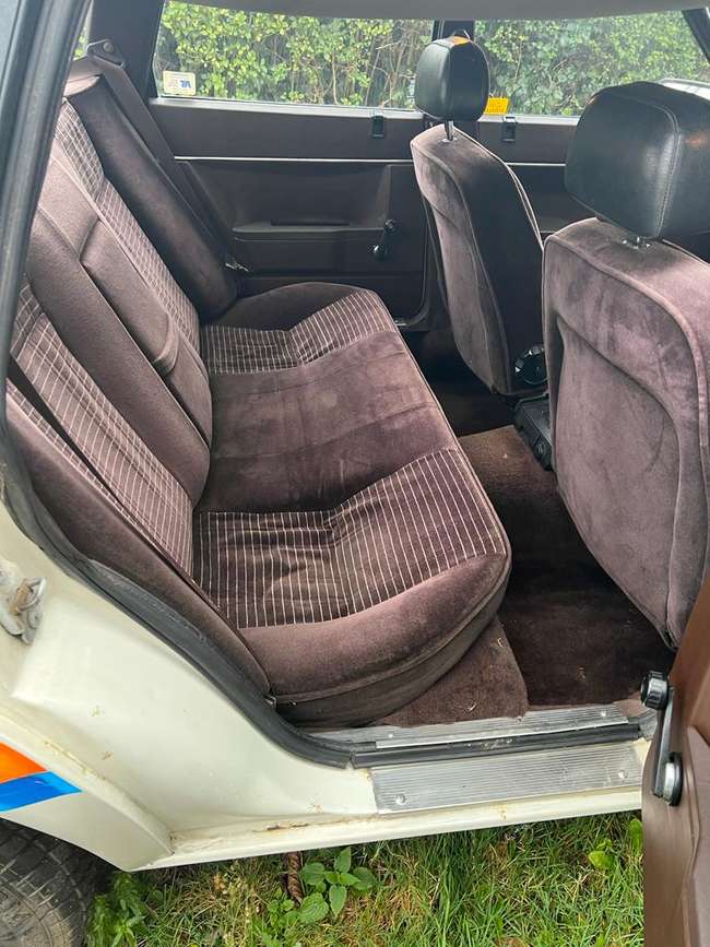 1986 Rover SD1 2600 Ex-Metropolitan Police Car