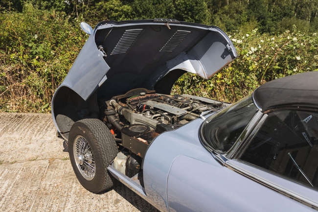 1974 Jaguar E-Type Series 3 5.3-Litre V12 Roadster
