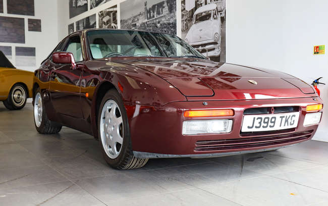 1991 Porsche 944 Turbo Coupé (952)