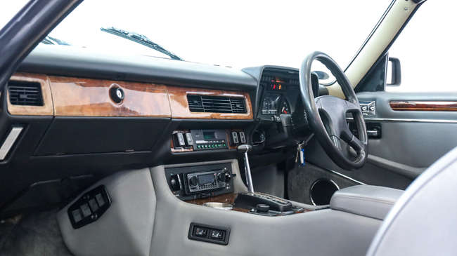 1989 Jaguar XJ-S HE 5.3-Litre V12 Coupé