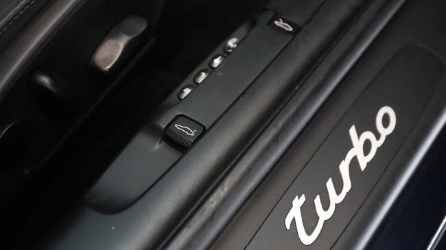 2003 Porsche 911 (996) Turbo Tiptronic Coupé 