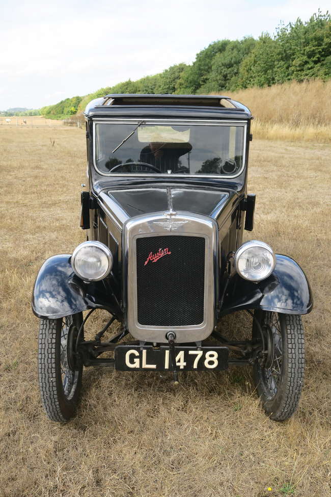 1934 Austin 7 Box Saloon