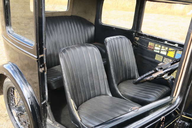 1934 Austin 7 Box Saloon
