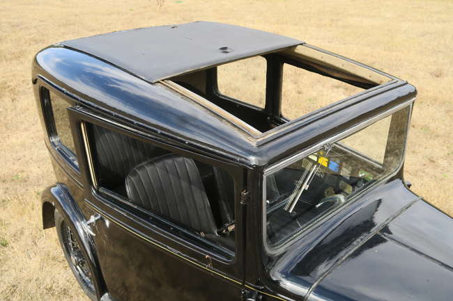 1934 Austin 7 Box Saloon