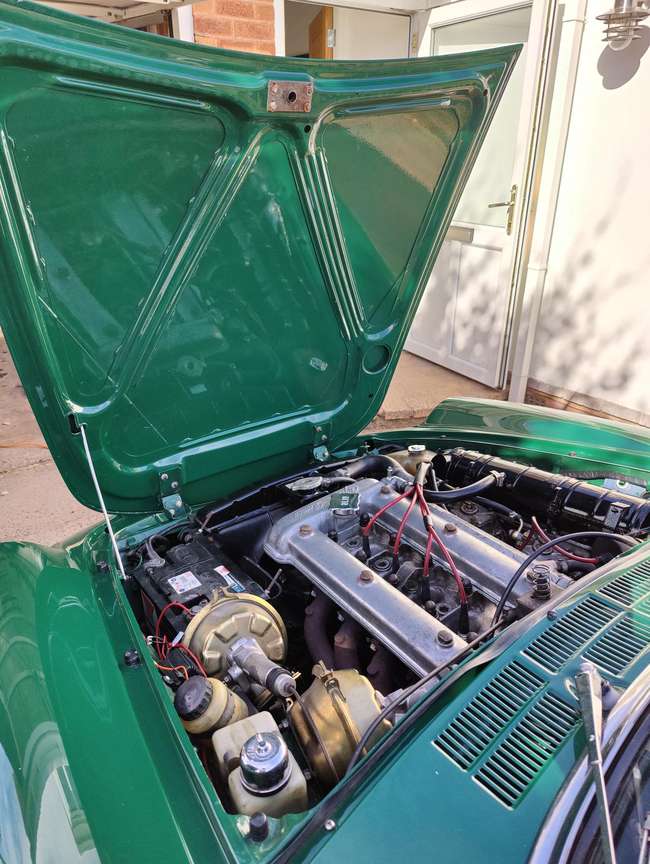 1978 Alfa Romeo 2000 Spider Veloce-Sold