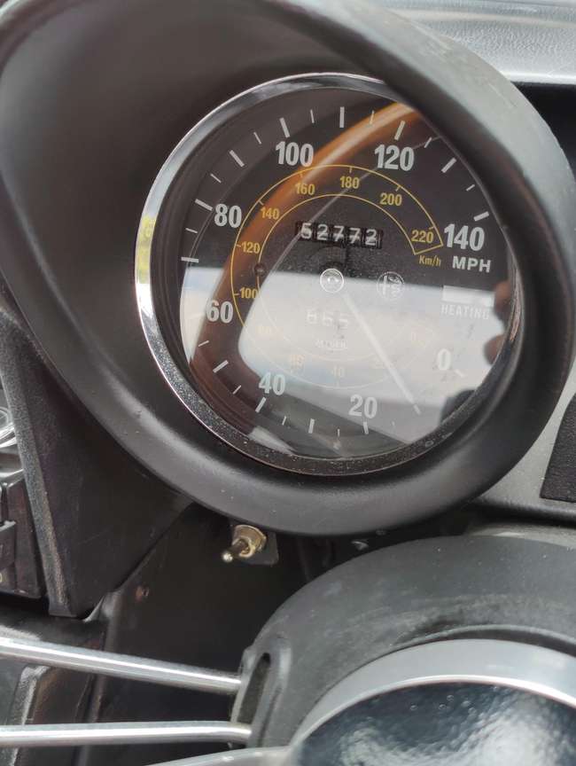 1978 Alfa Romeo 2000 Spider Veloce-Sold