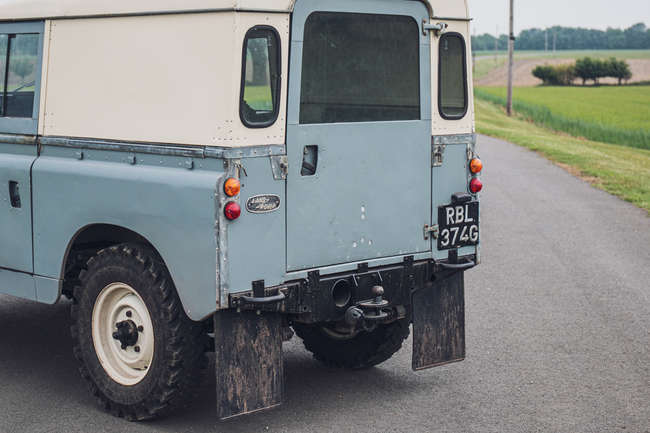 1969 Land Rover Series IIA 88