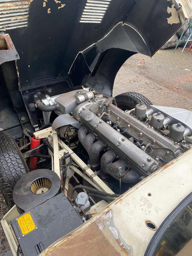 1967 Jaguar E-Type 4.2-Litre Series 1½ 2+2-Sold