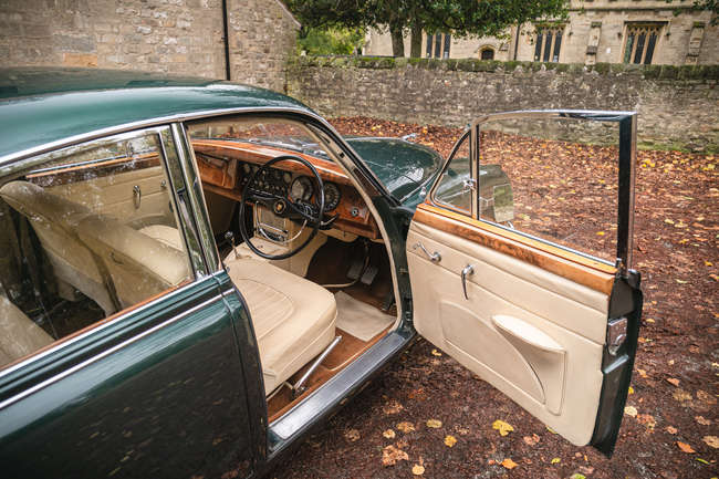1965 Jaguar MK2 3.4 Saloon Manual Overdrive-For Sale