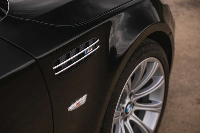 2006 BMW M5 (E60) Manual-For Sale
