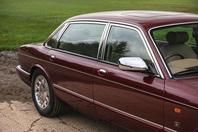 1996 Daimler X300 Majestic Century 4.0-Litre-For Sale