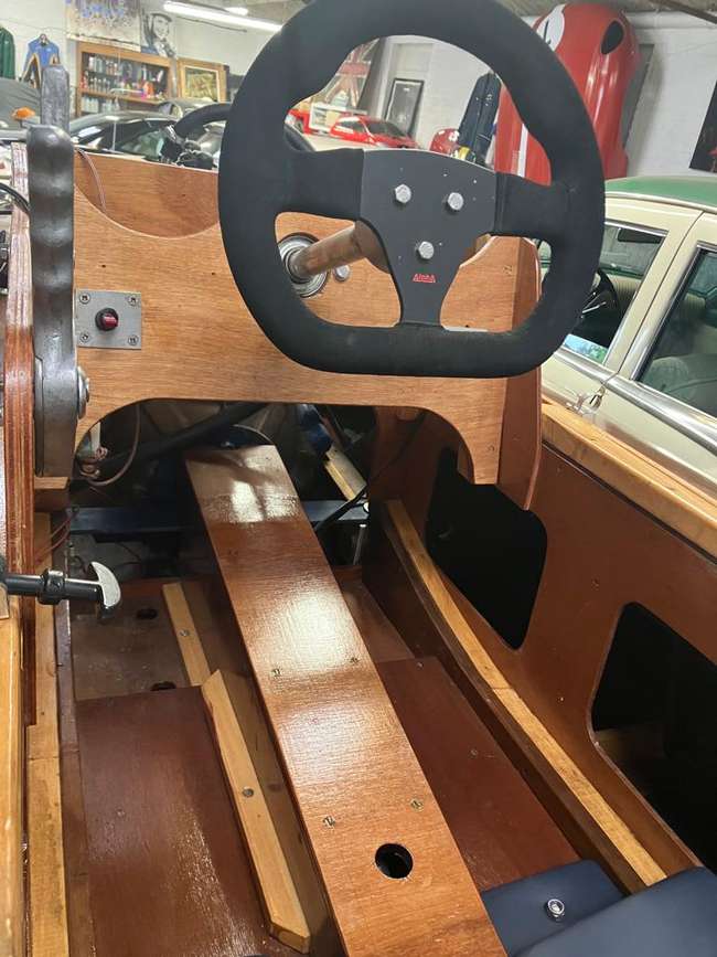 1961 Blakeney & Wells Ventnor-type, 3-Pointer Hydroplane-Sold