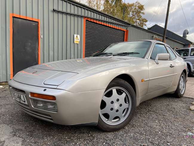 1989 Porsche 944 S2-Sold