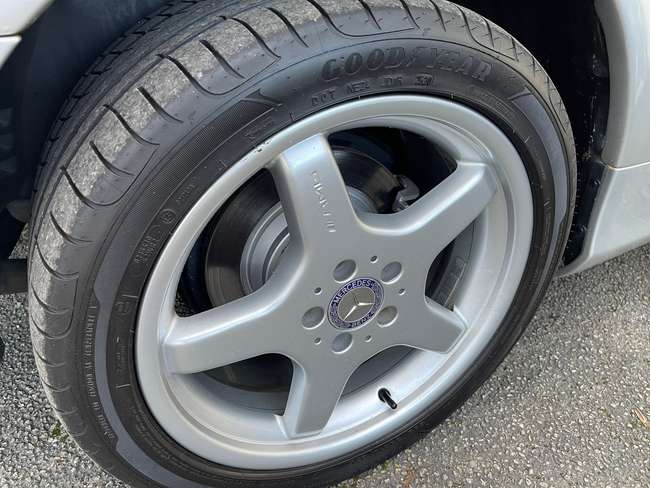 2003 Mercedes-Benz SL500 (R230)-For Sale