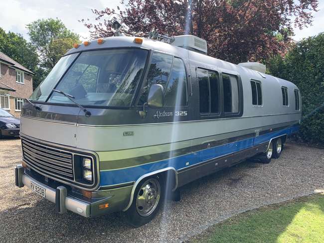 1986 Airstream 325 Classic Motorhome-For Sale