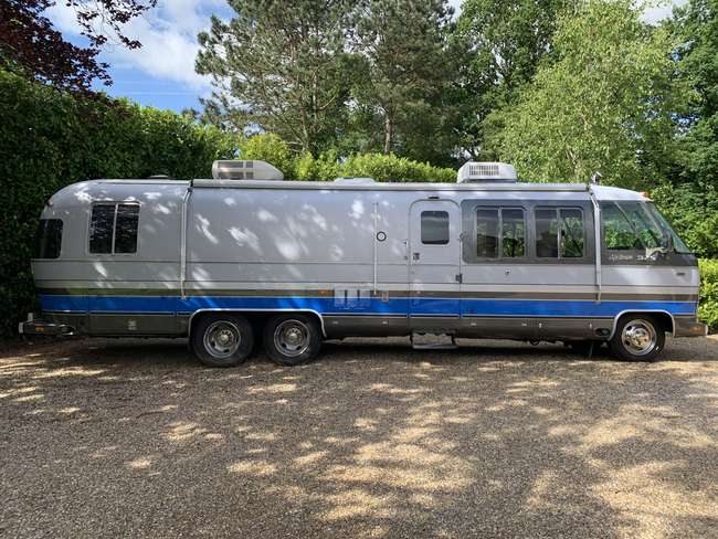 1986 Airstream 325 Classic Motorhome-Sold