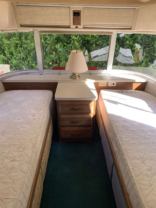 1986 Airstream 325 Classic Motorhome-Sold