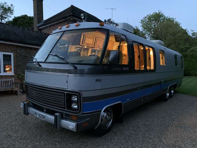 1986 Airstream 325 Classic Motorhome-Sold