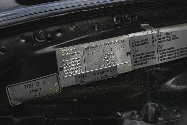 1985 Porsche 911 Carrera 3.2 Targa-Sold