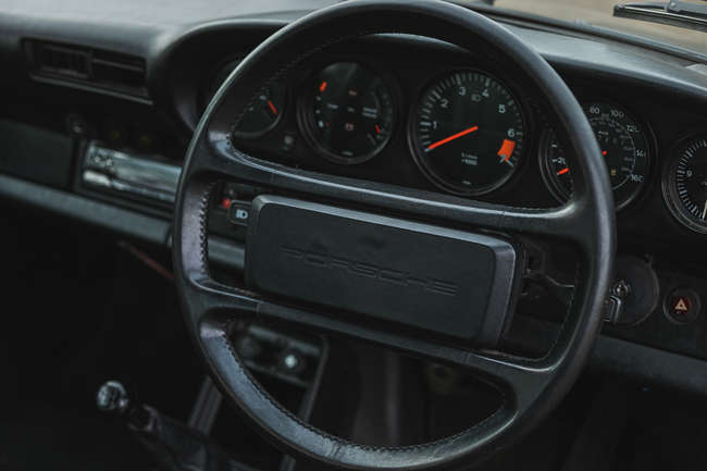 1985 Porsche 911 Carrera 3.2 Targa-Sold