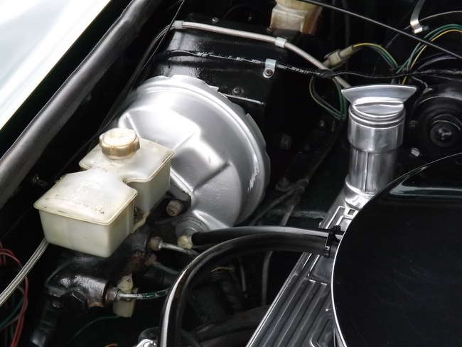 1977 MG B V8 Roadster 3.5-Litre-Sold