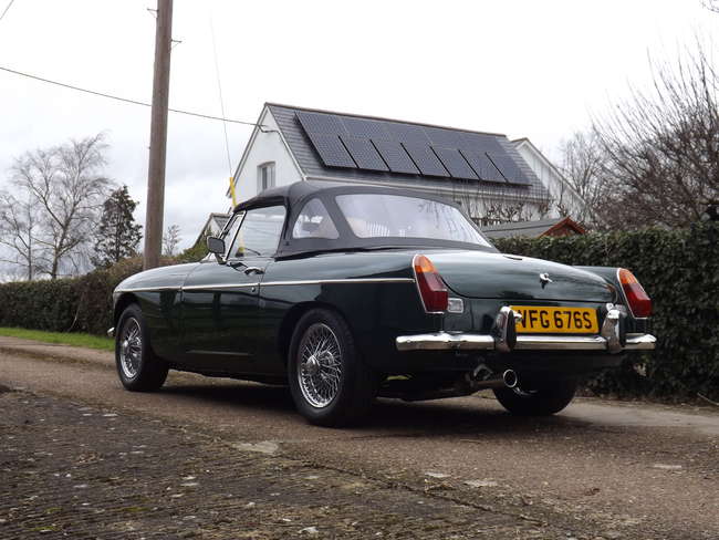 1977 MG B V8 Roadster 3.5-Litre-Sold