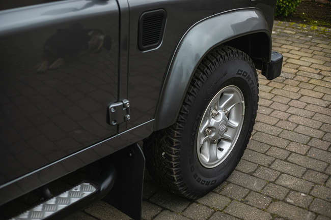 2014 Land Rover Defender 2.2 110 XS TD D/C - 935 Miles-For Sale
