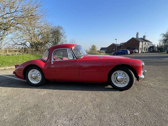 1958 MG A 1500 Coupé-Sold