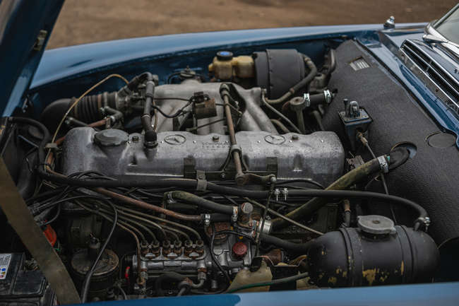 1967 Mercedes-Benz 250SL California Coupé (W113)-Sold