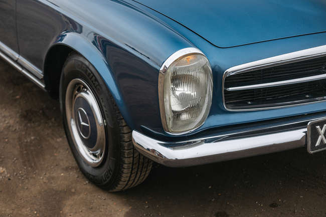 1967 Mercedes-Benz 250SL California Coupé (W113)-Sold