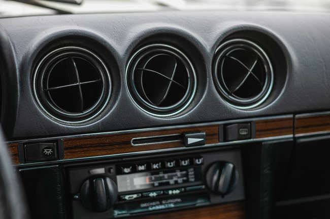 1983 Mercedes-Benz 280SL (R107)-For Sale
