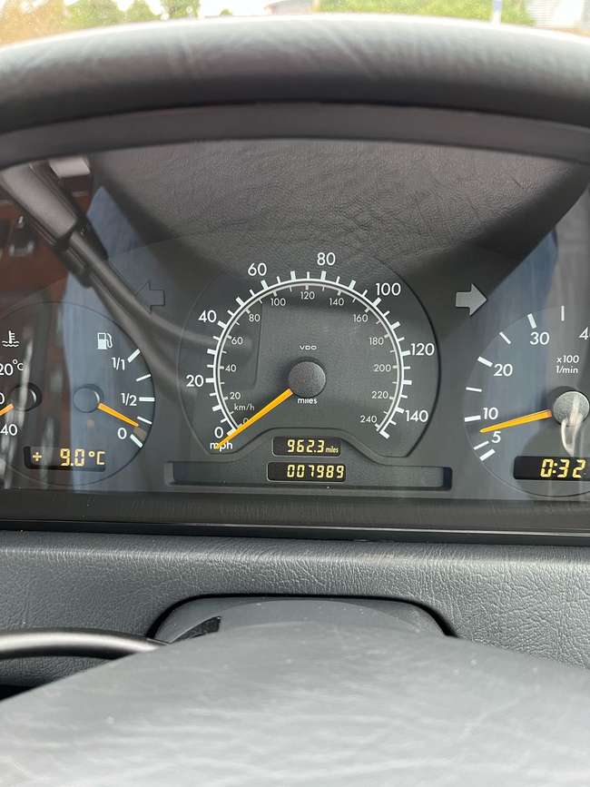 2000 Mercedes-Benz C180 Elegance (W202)-Sold