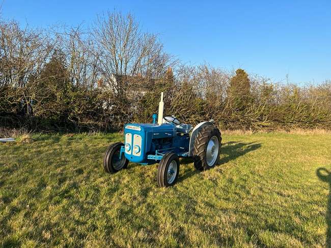 1964 Fordson Super Dexta (New Performance)-Sold