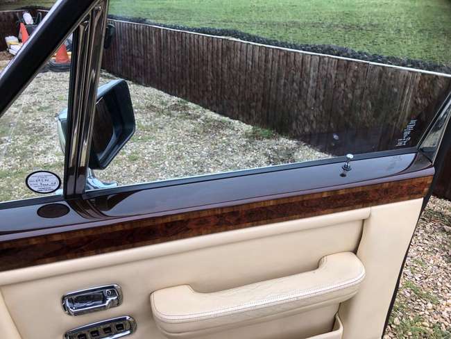 1986 Rolls-Royce Silver Spur (LWB)-For Sale