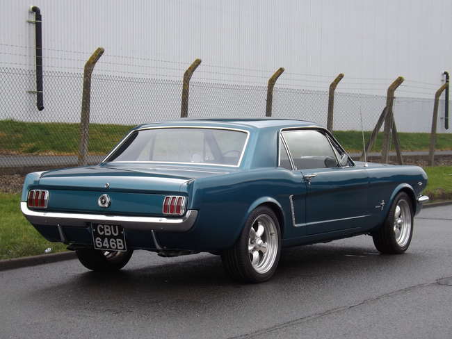 1964 Ford Mustang 289 V8 Notchback - Manual-Sold