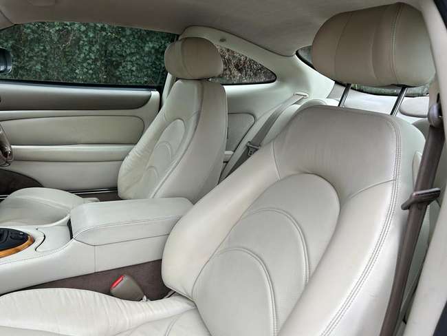 2002 Jaguar XKR Coupé-Sold