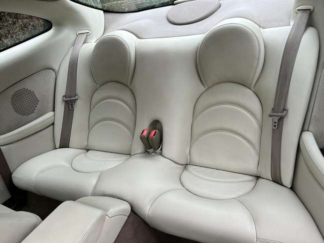 2002 Jaguar XKR Coupé-Sold