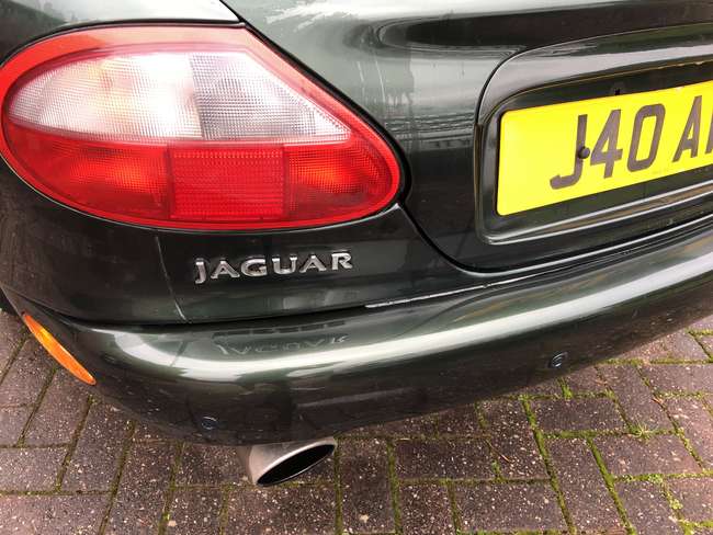 1998 Jaguar XK8 Coupé-Sold