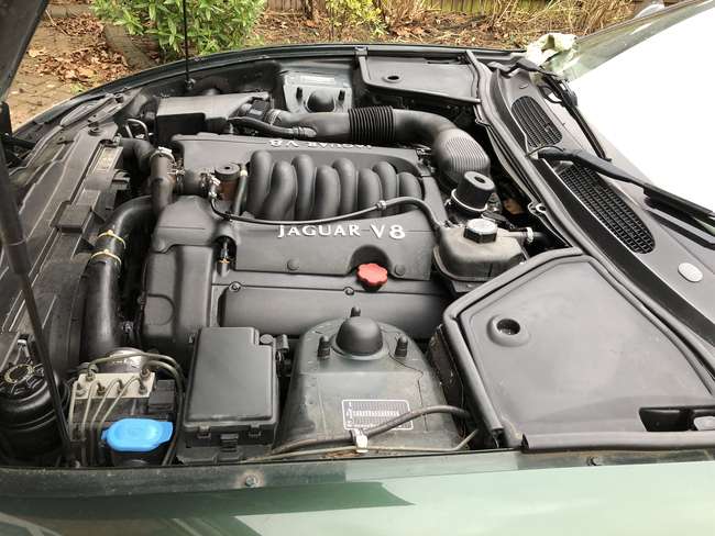 1998 Jaguar XK8 Coupé-Sold