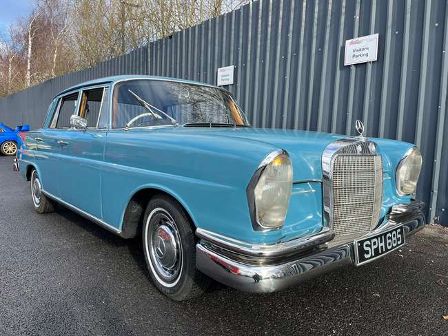1963 Mercedes-Benz 220SEb Saloon (W111)-For Sale