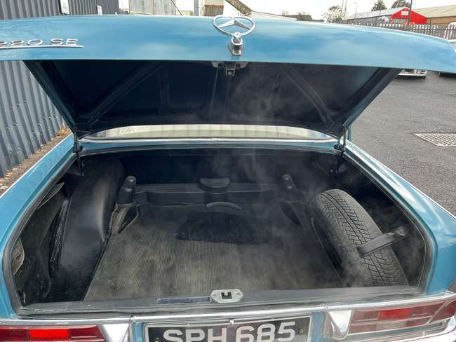 1963 Mercedes-Benz 220SEb Saloon (W111)-For Sale