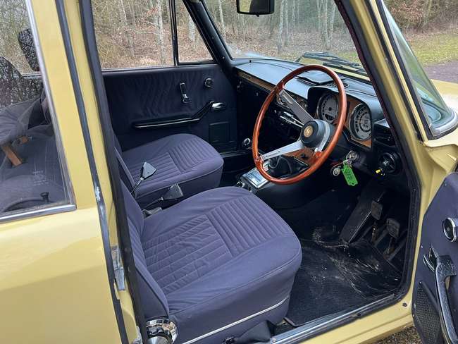 1973 Alfa Romeo 2000 Berlina (Tipo 105)-For Sale
