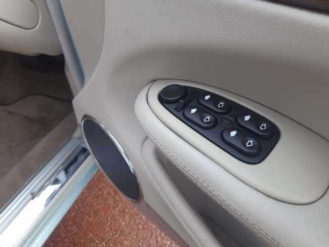 2000 Jaguar XJ Executive Saloon-Sold