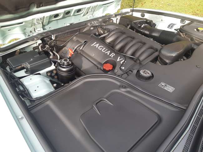 2000 Jaguar XJ Executive Saloon-Sold