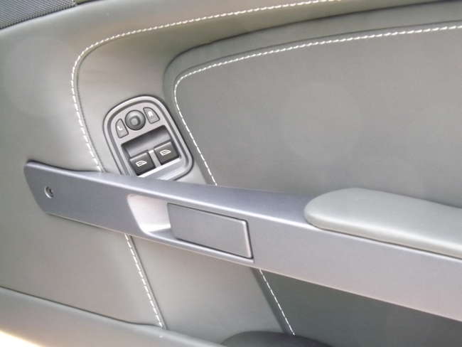 2006 Aston Martin V8 Vantage-Sold
