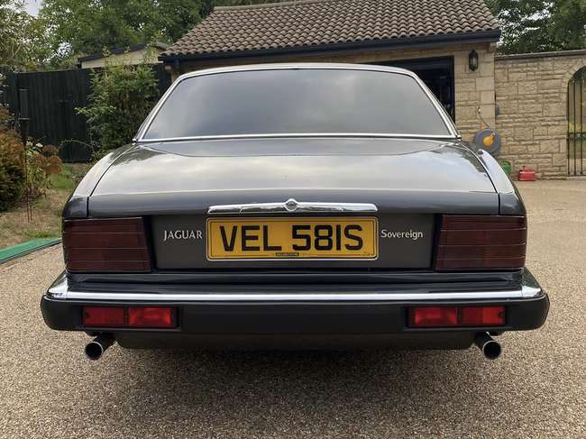 1988 Jaguar XJ Sovereign Saloon-Sold